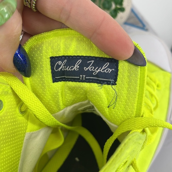 Converse Chuck Taylor 2 All Star High Top Sneakers Neon Green Retro Streetwear - Picture 2 of 12